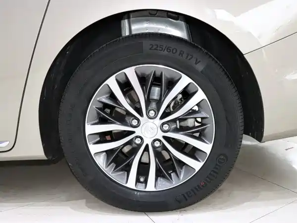 Buick GL8 2023, фото 20