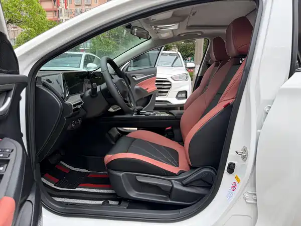 Changan Eado 2023, фото 4