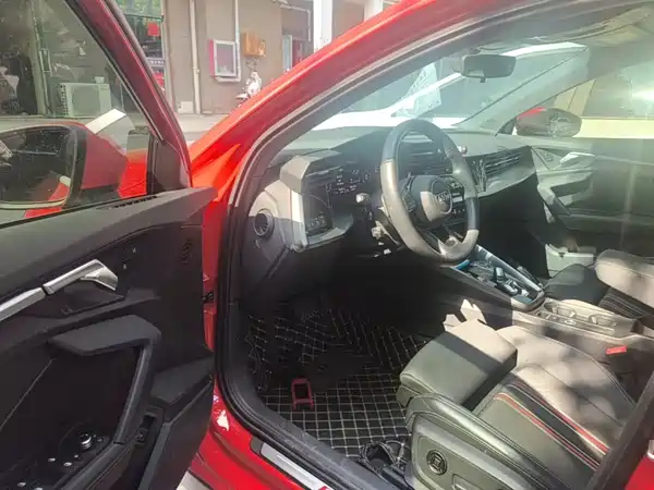 Audi A3 2023, фото 16