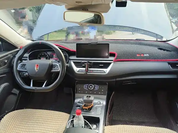 Hongqi H5 2022, фото 11