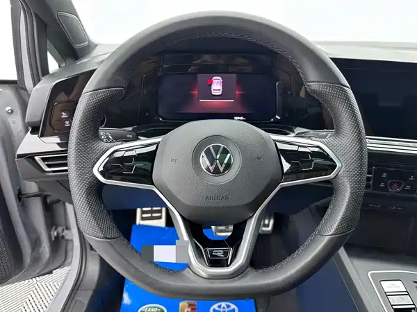 Volkswagen Golf 2023, фото 16