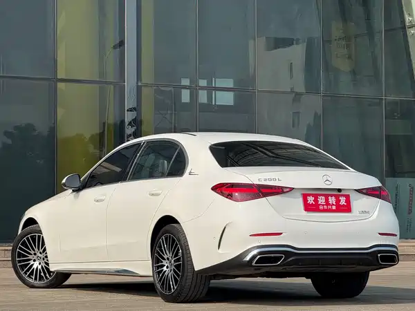 Mercedes-Benz C-Class 2024, фото 6