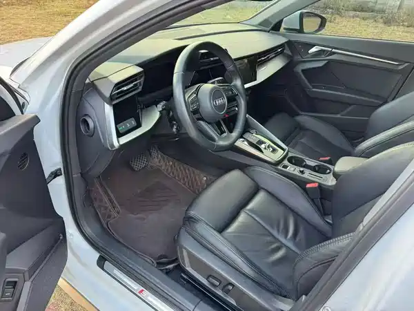 Audi A3 2022, фото 4