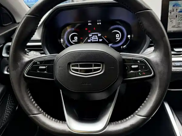 Geely Emgrand 2023, фото 13