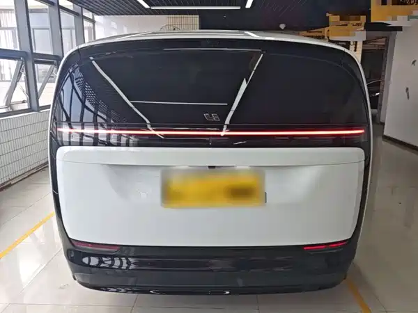 Li Auto MEGA 2025, фото 6