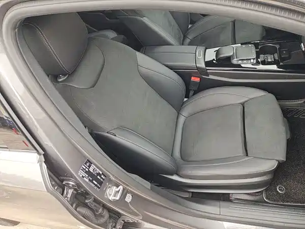 Mercedes-Benz A-Class 2022, фото 24