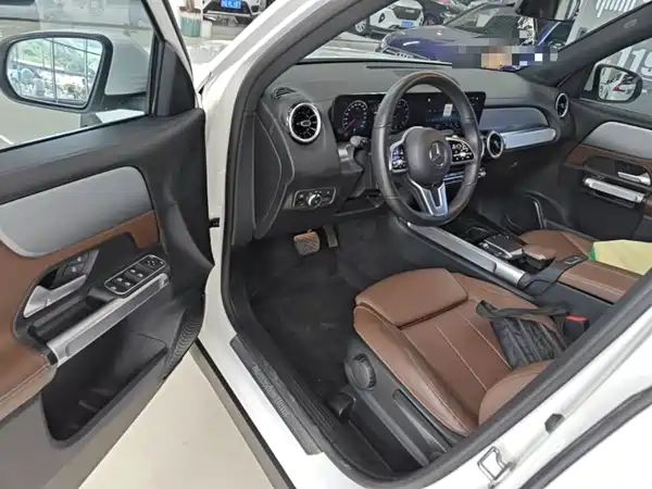 Mercedes-Benz GLB 2022, фото 15