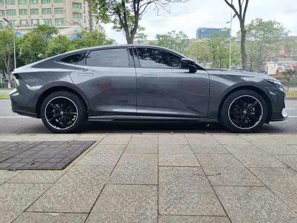 Changan UNI-V 2022, фото 4