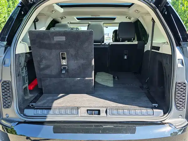 Land Rover Discovery 2024, фото 15
