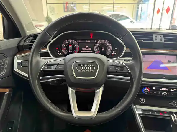 Audi Q3 2022, фото 15