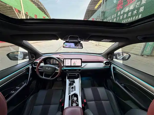 Geely Coolray 2021, фото 10