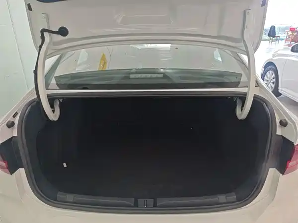 Volkswagen Lavida 2023, фото 18