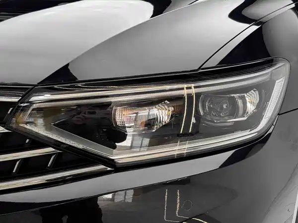 Volkswagen Magotan 2023, фото 5