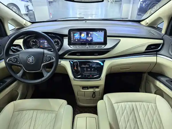 Buick GL8 2023, фото 12