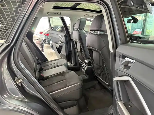 Audi Q3 2022, фото 10