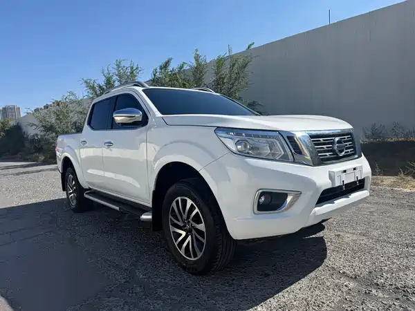 Nissan Navara 2023
