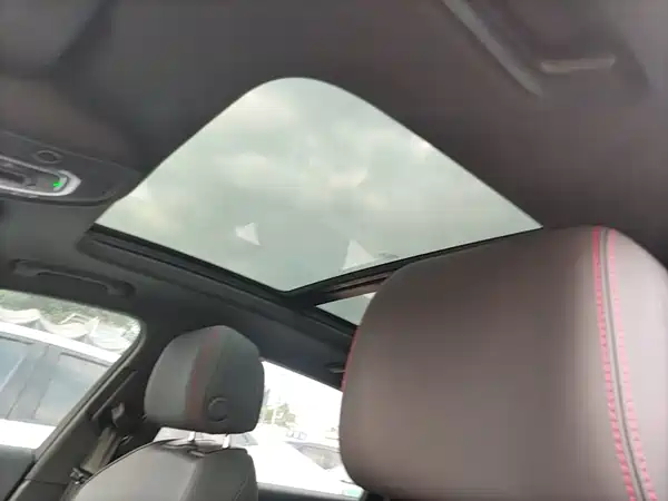 Audi A4L 2022, фото 17