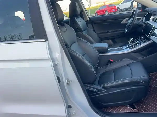 Geely Boyue 2021, фото 18