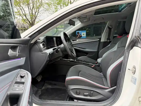 Volkswagen Lamando 2022, фото 7