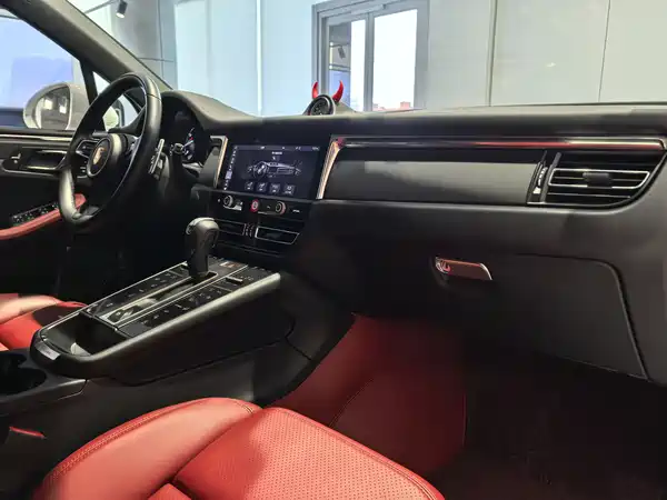 Porsche Macan 2023, фото 3