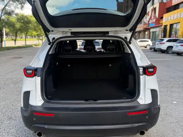 Mazda CX-50 2023, фото 14
