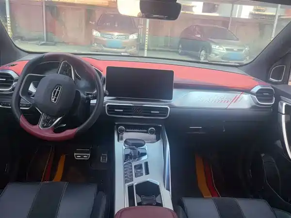 Geely Coolray 2021, фото 12