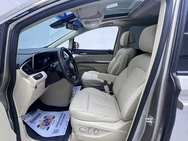 Buick GL8 2023, фото 20