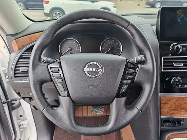 Nissan Patrol 2023, фото 11