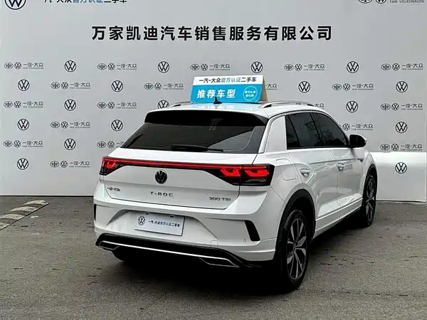 Volkswagen T-ROC 2025, фото 6