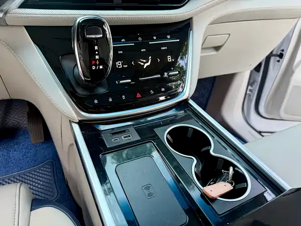Buick GL8 2023, фото 16