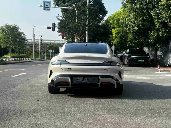 Xiaomi SU7 2024, фото 13