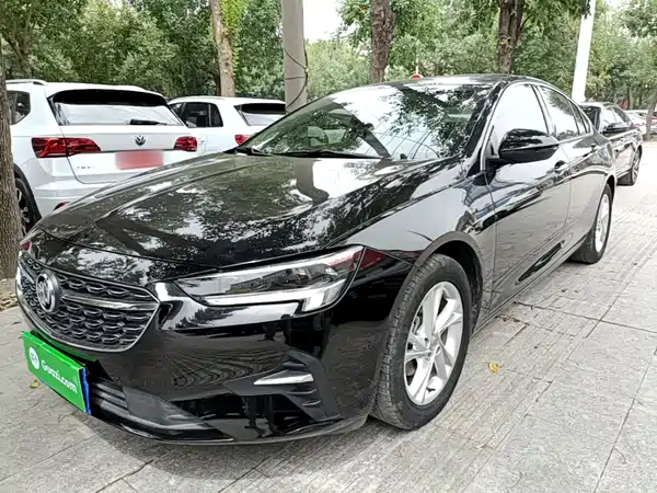 Buick Regal 2021