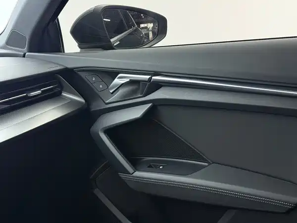 Audi A3 2022, фото 11