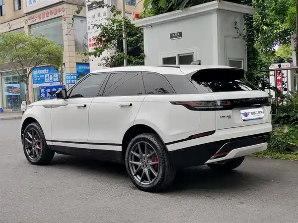 Land Rover Range Rover Velar 2024, фото 4