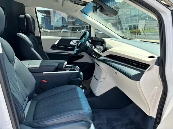 Buick Century 2023, фото 13