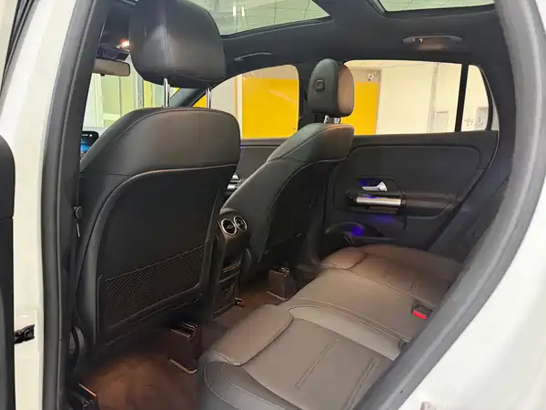 Mercedes-Benz GLA 2022, фото 6