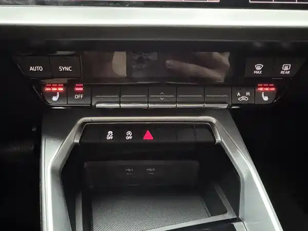 Audi A3 2021, фото 18