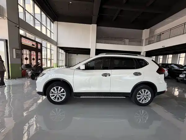 Nissan X-Trail 2022, фото 4