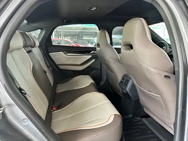 BYD Qin PLUS 2023, фото 5