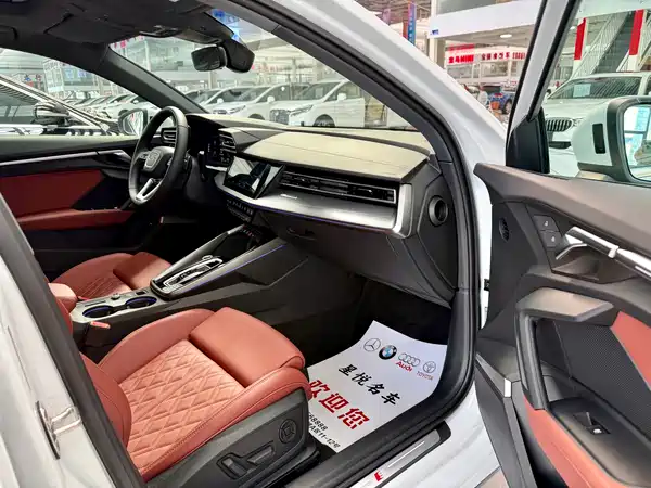 Audi A3 2025, фото 7
