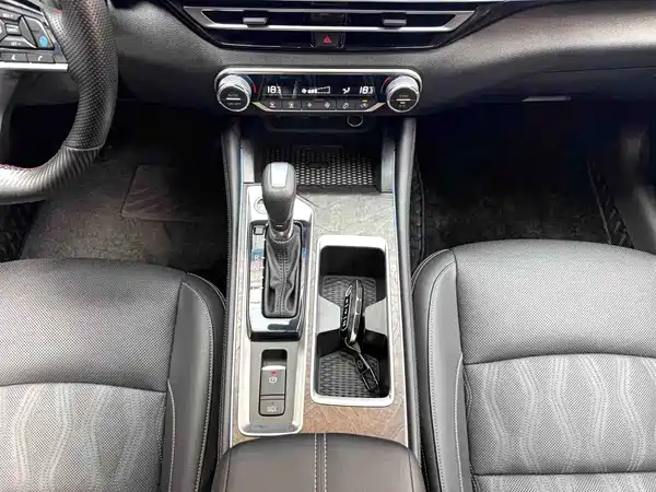 Nissan Teana 2022, фото 12