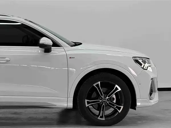 Audi Q3 2022, фото 10
