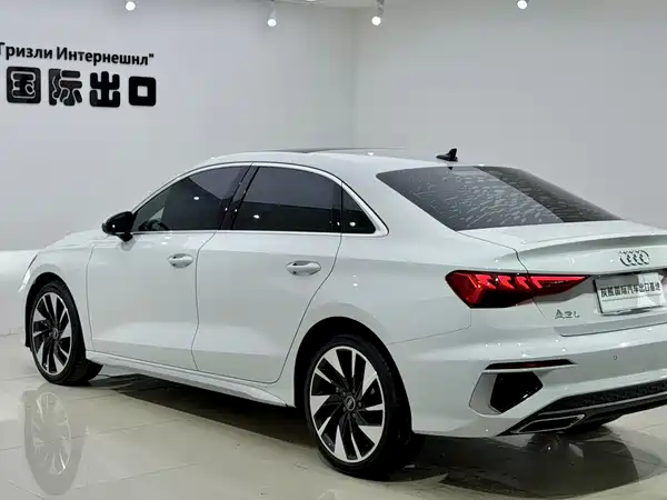 Audi A3 2022, фото 6