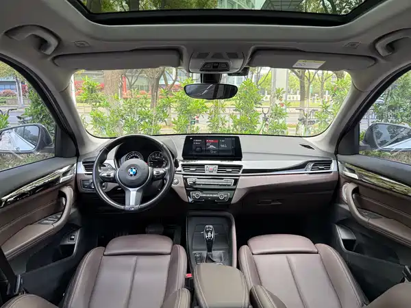 BMW X1 2022, фото 8