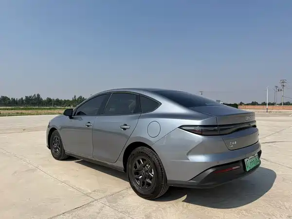 BYD Seal 05 DM-i 2025, фото 9