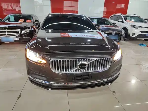 Volvo S90 2022, фото 2