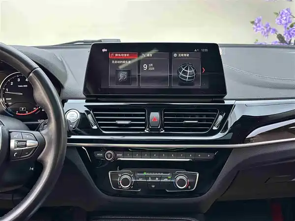 BMW 1 Series 2023, фото 17