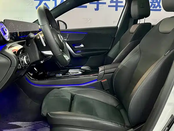 Mercedes-Benz A-Class 2022, фото 9
