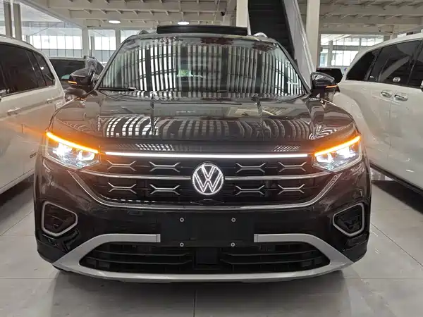 Volkswagen Tayron 2025, фото 2