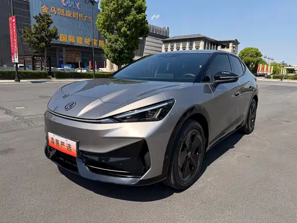 Volkswagen ID.UNYX 06 2024
